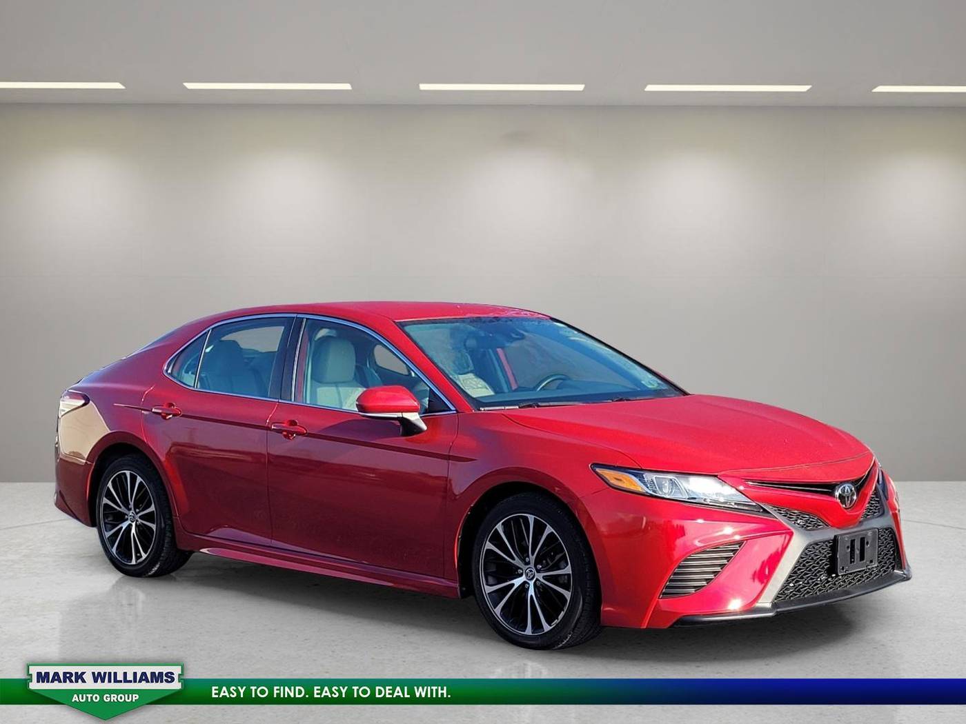 2020 Toyota Camry SE — Sedan — 53,928 mi — Cincinnati, OH