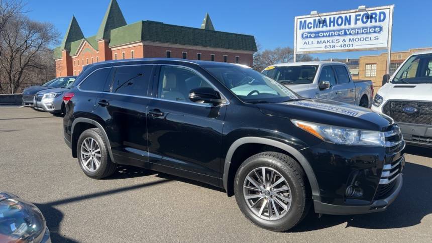 2018 Toyota Highlander SE V6 — SUV — 83,869 mi — Norwalk, CT
