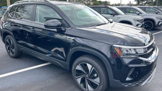 2024 Volkswagen Taos SE — SUV — 10 mi — Hyannis, MA