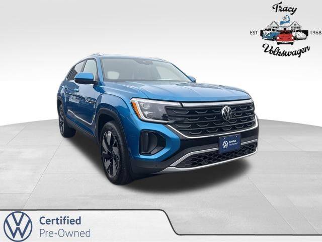 2024 Volkswagen Atlas Cross Sport SE with Technology — SUV — 15,716 mi — Hyannis, MA