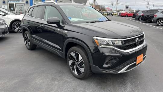 2024 Volkswagen Taos SE — SUV — 9,975 mi — Hyannis, MA