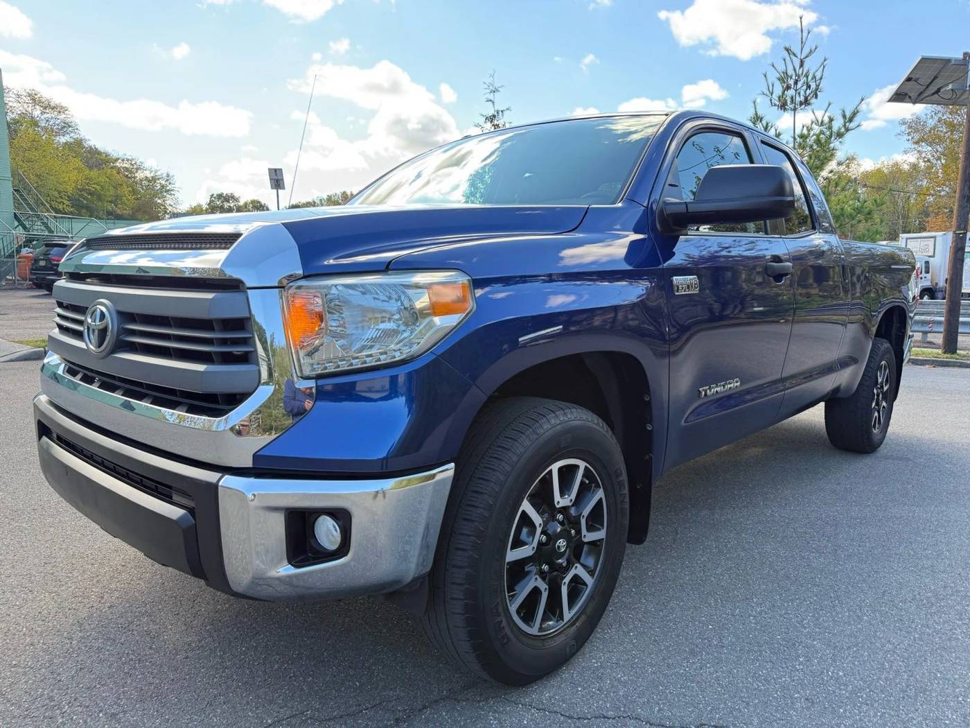 2014 Toyota Tundra SR5 — Pickup Truck — 111,245 mi — Paterson, NJ