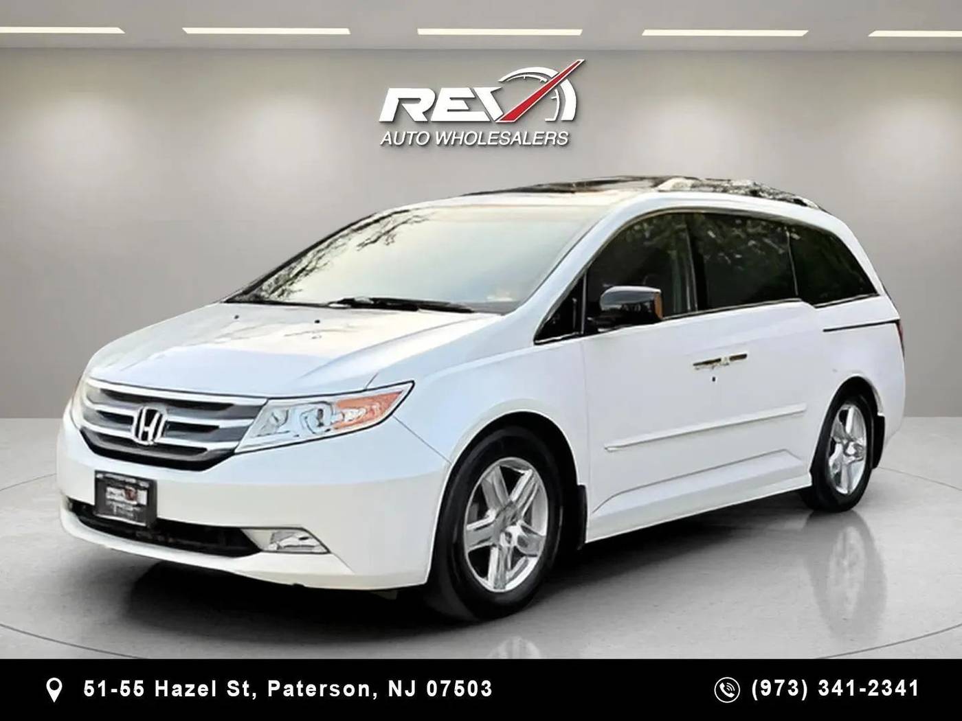2013 Honda Odyssey Touring Elite — Minivan — 137,444 mi — Paterson, NJ