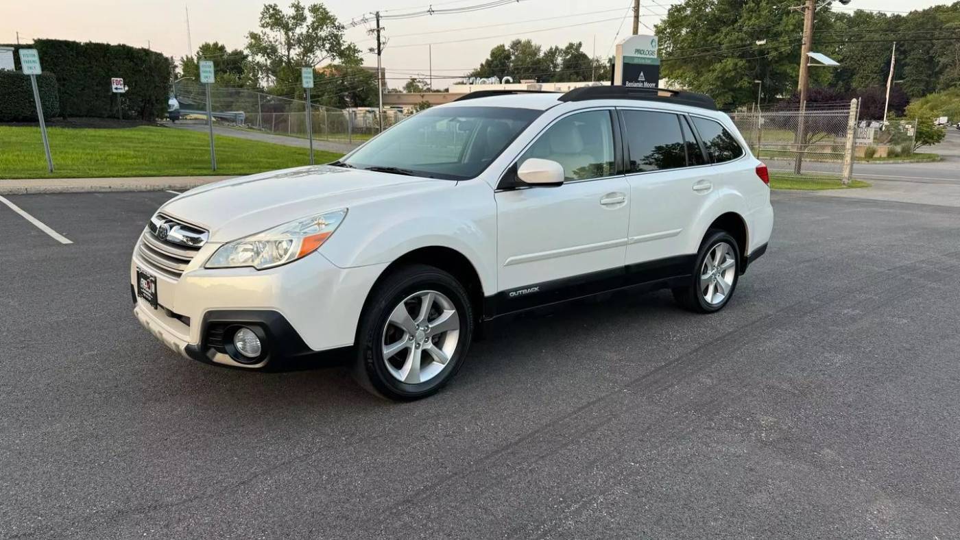 2013 Subaru Outback 2.5i Limited — SUV — 155,695 mi — Paterson, NJ