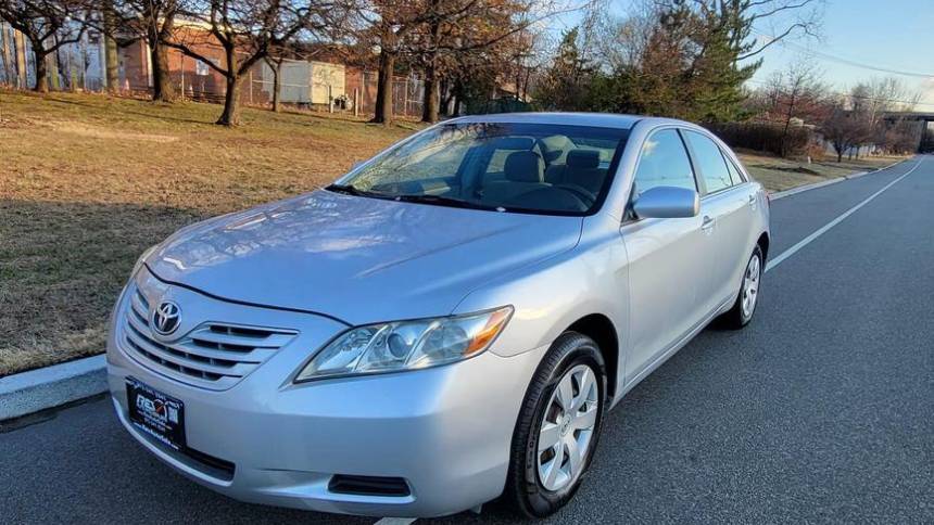 2009 Toyota Camry LE — Sedan — 185,348 mi — Paterson, NJ