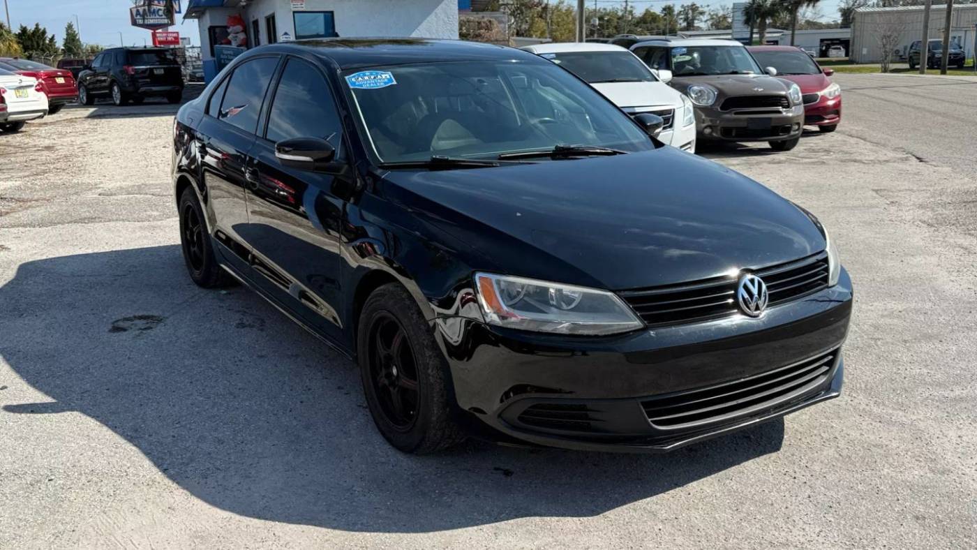2012 Volkswagen Jetta SE — Sedan — 145,207 mi — Orlando, FL