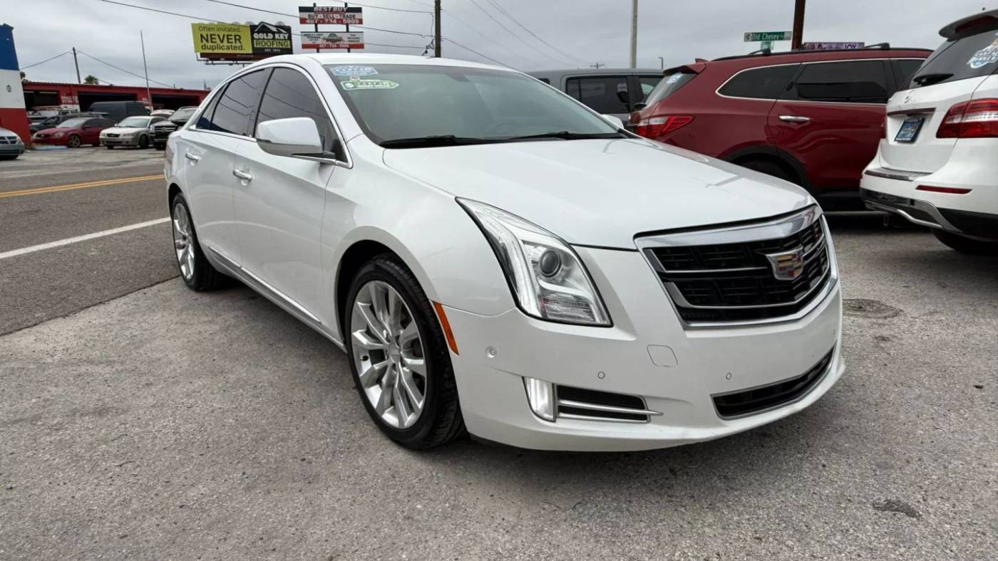 2016 Cadillac XTS Luxury Collection — Sedan — 146,718 mi — Orlando, FL