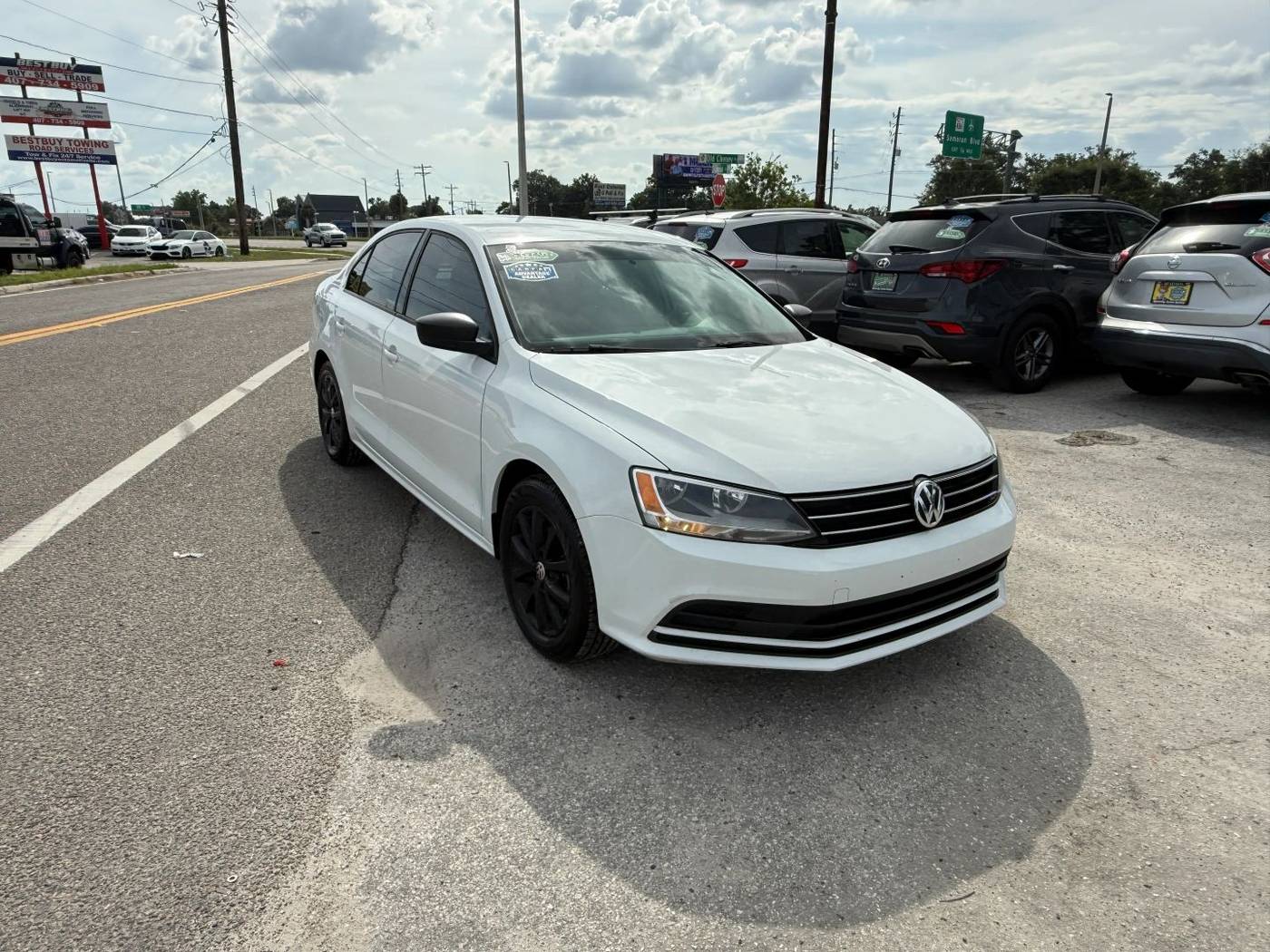 2015 Volkswagen Jetta 1.8T SE — Sedan — 112,638 mi — Orlando, FL