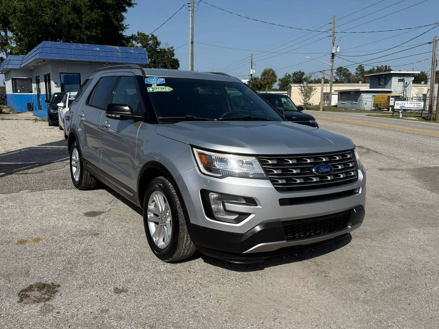 2017 Ford Explorer XLT — SUV — 128,746 mi — Orlando, FL