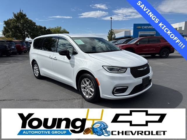 2024 Chrysler Pacifica Touring L — Minivan — 53,503 mi — Layton, UT