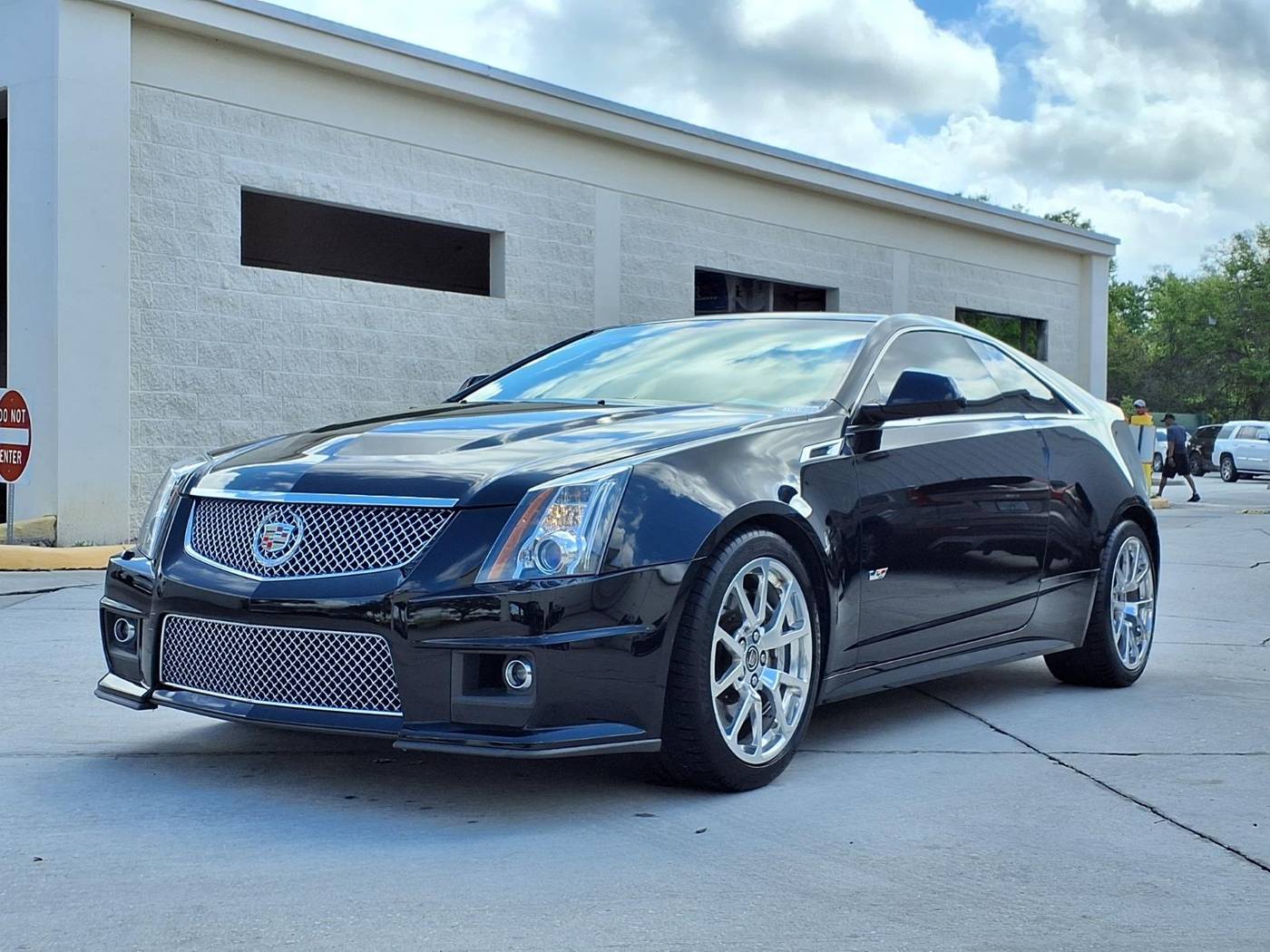 2014 Cadillac CTS-V Standard