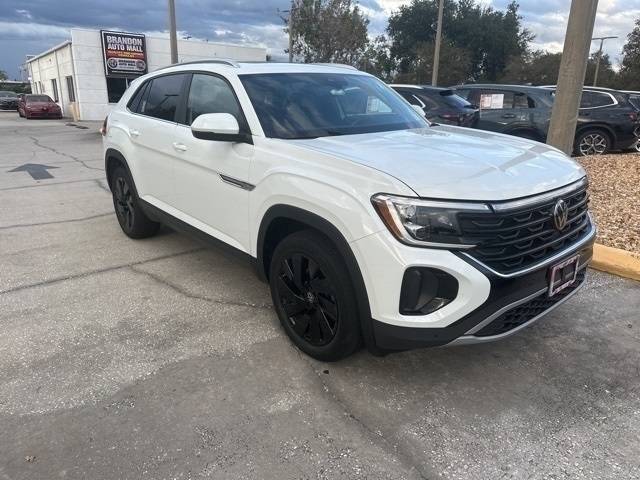 2024 Volkswagen Atlas Cross Sport SE with Technology — SUV — 18,571 mi — Brandon, FL