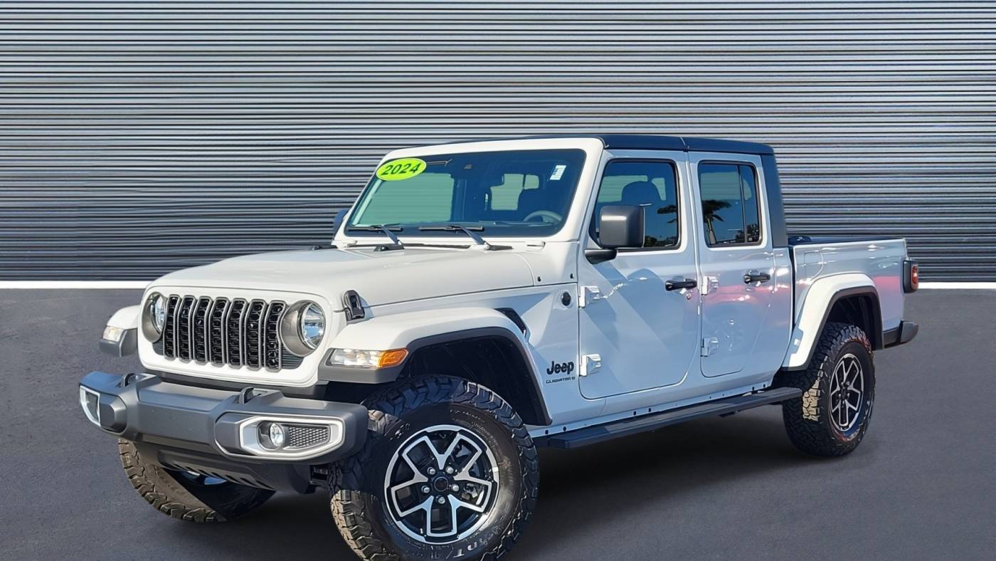 2024 Jeep Gladiator Sport S — Pickup Truck — 2,737 mi — Saint Petersburg, FL