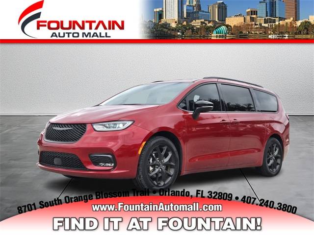 2024 Chrysler Pacifica Limited — Minivan — 4,525 mi — Orlando, FL