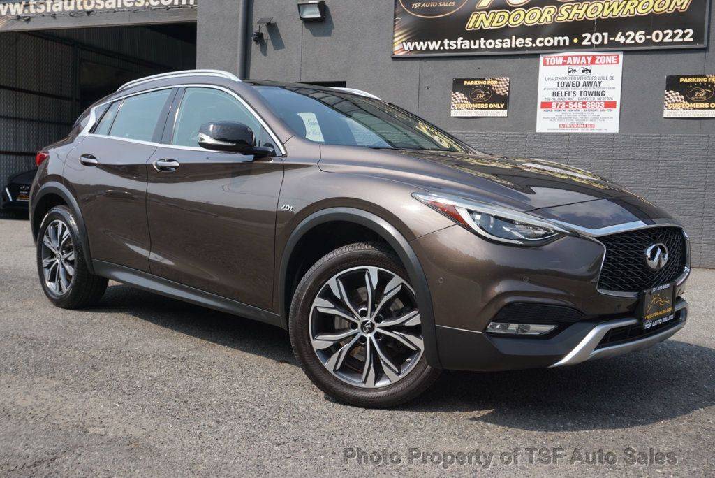 2017 INFINITI QX30 Premium — SUV — 105,210 mi — Hasbrouck Heights, NJ