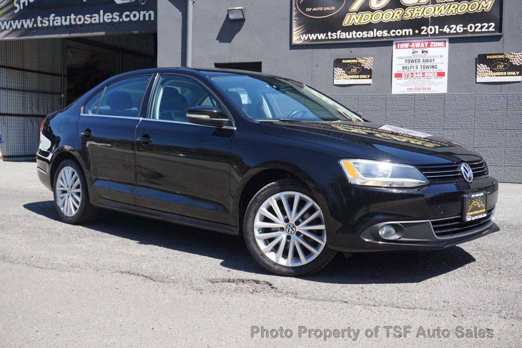 2014 Volkswagen Jetta 1.8T SEL — Sedan — 103,580 mi — Hasbrouck Heights, NJ
