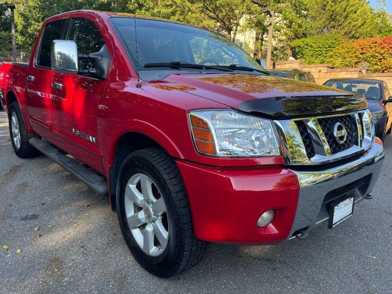 2011 Nissan Titan SL — Pickup Truck — 113,142 mi — Germantown, MD