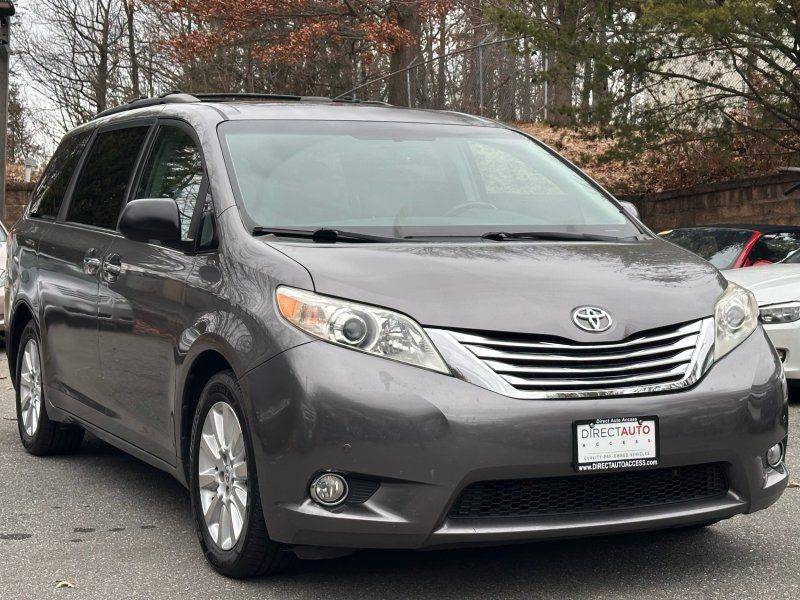 2011 Toyota Sienna Limited — Minivan — 145,391 mi — Germantown, MD