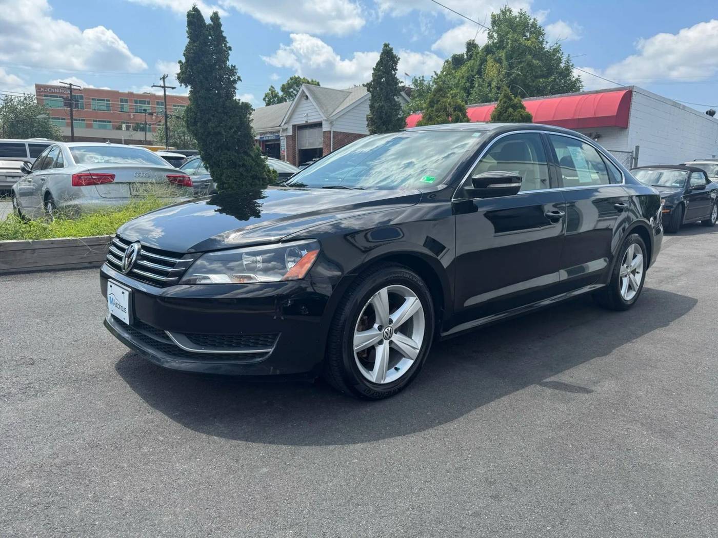2013 Volkswagen Passat SE — Sedan — 113,995 mi — Falls Church, VA