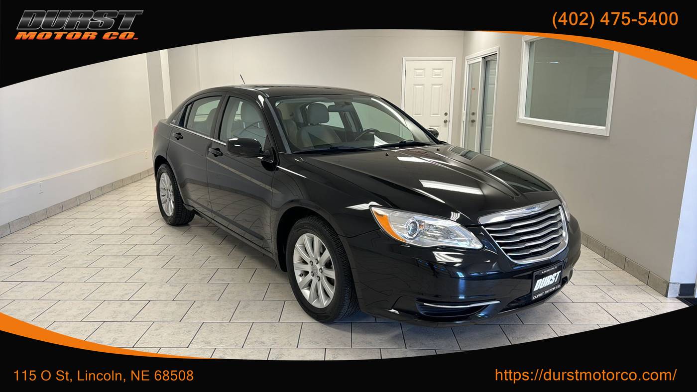 2012 Chrysler 200 Touring — Sedan — 125,607 mi — Lincoln, NE