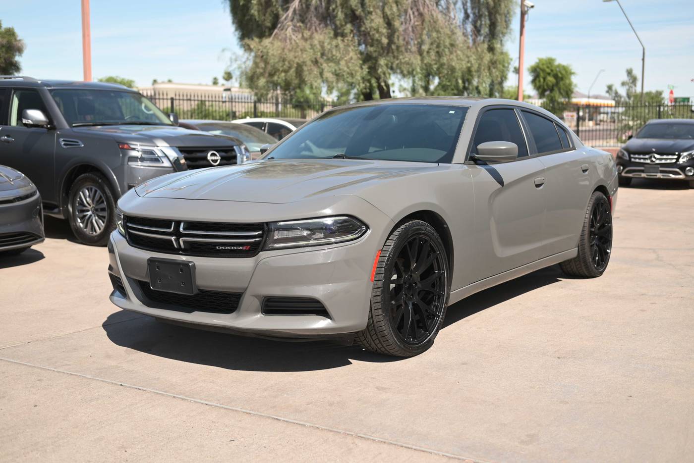 2017 Dodge Charger SE