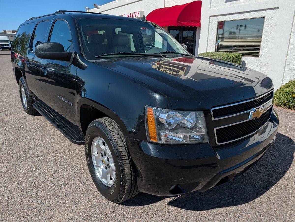2013 Chevrolet Suburban LT — SUV — 122,027 mi — Mesa, AZ