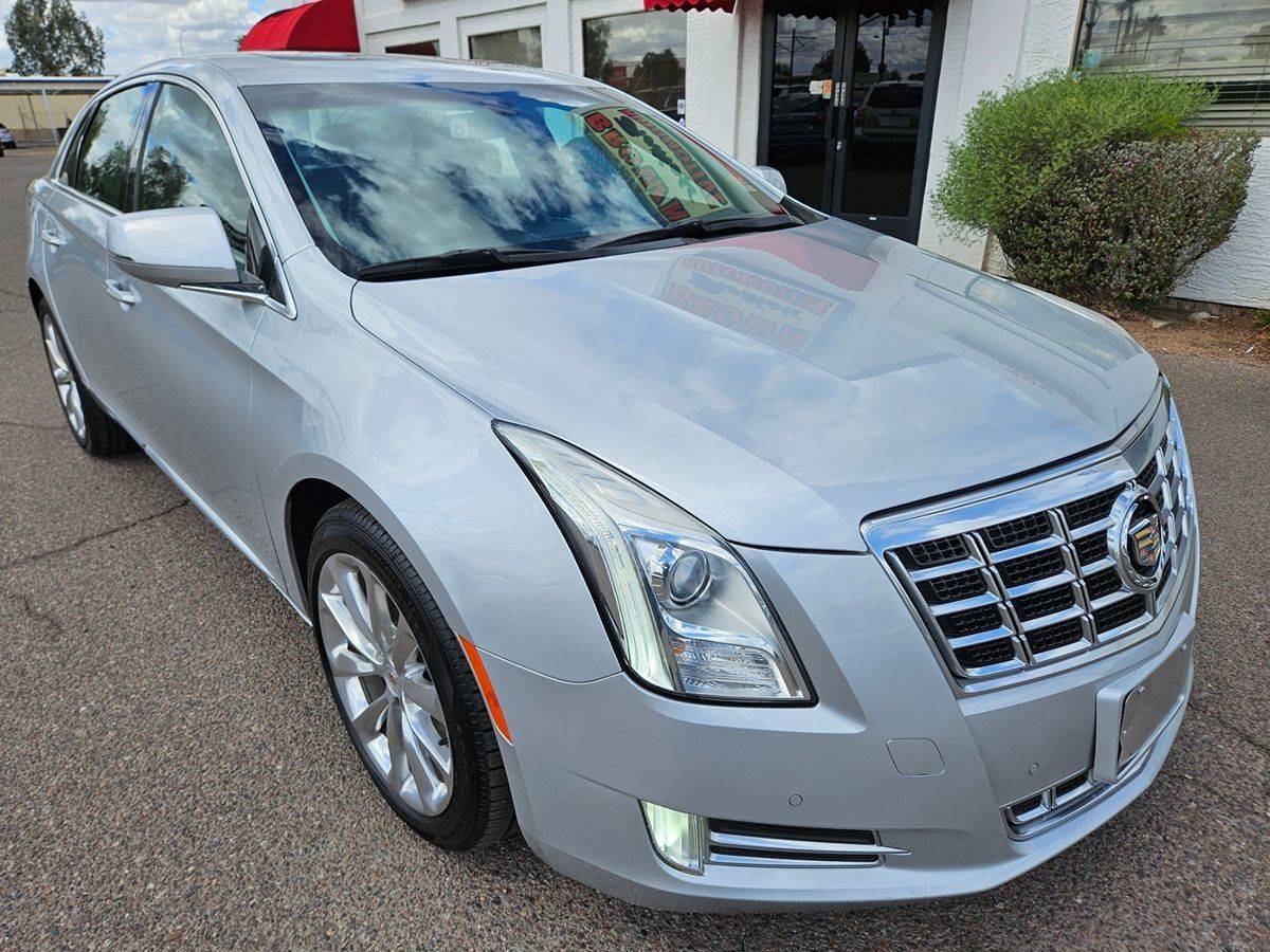 2013 Cadillac XTS Luxury — Sedan — 144,078 mi — Mesa, AZ