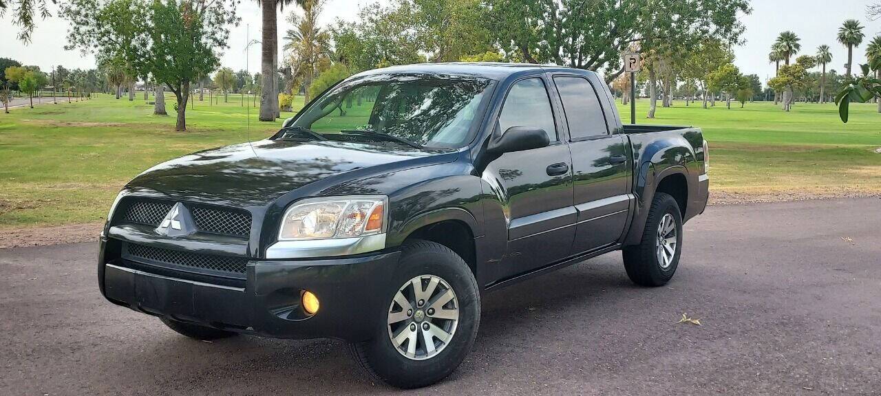2008 Mitsubishi Raider LS