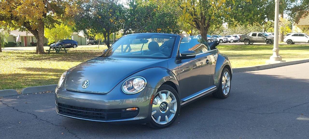 2013 Volkswagen Beetle 2.5 — Convertible — 95,600 mi — Phoenix, AZ