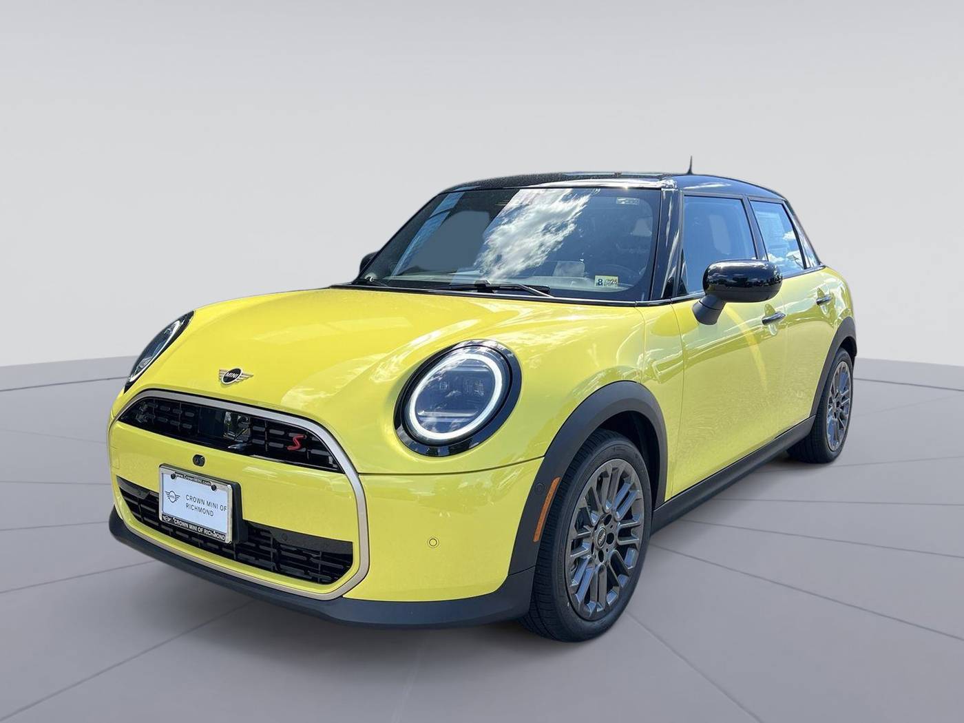 2025 MINI Hardtop Cooper S — Hatchback — 2,304 mi — Richmond, VA