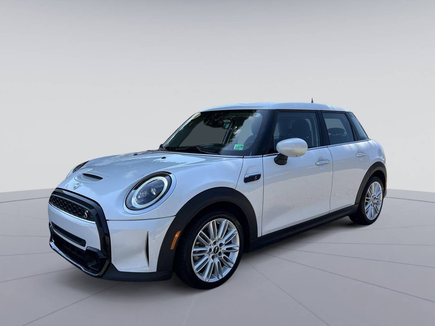 2024 MINI Hardtop Cooper S — Hatchback — 21,528 mi — Richmond, VA