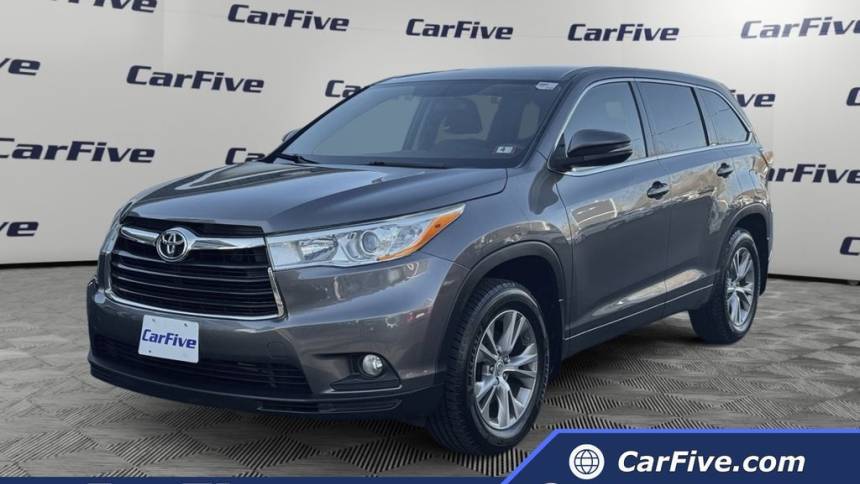 2014 Toyota Highlander LE V6 — SUV — 102,892 mi — Plaistow, NH