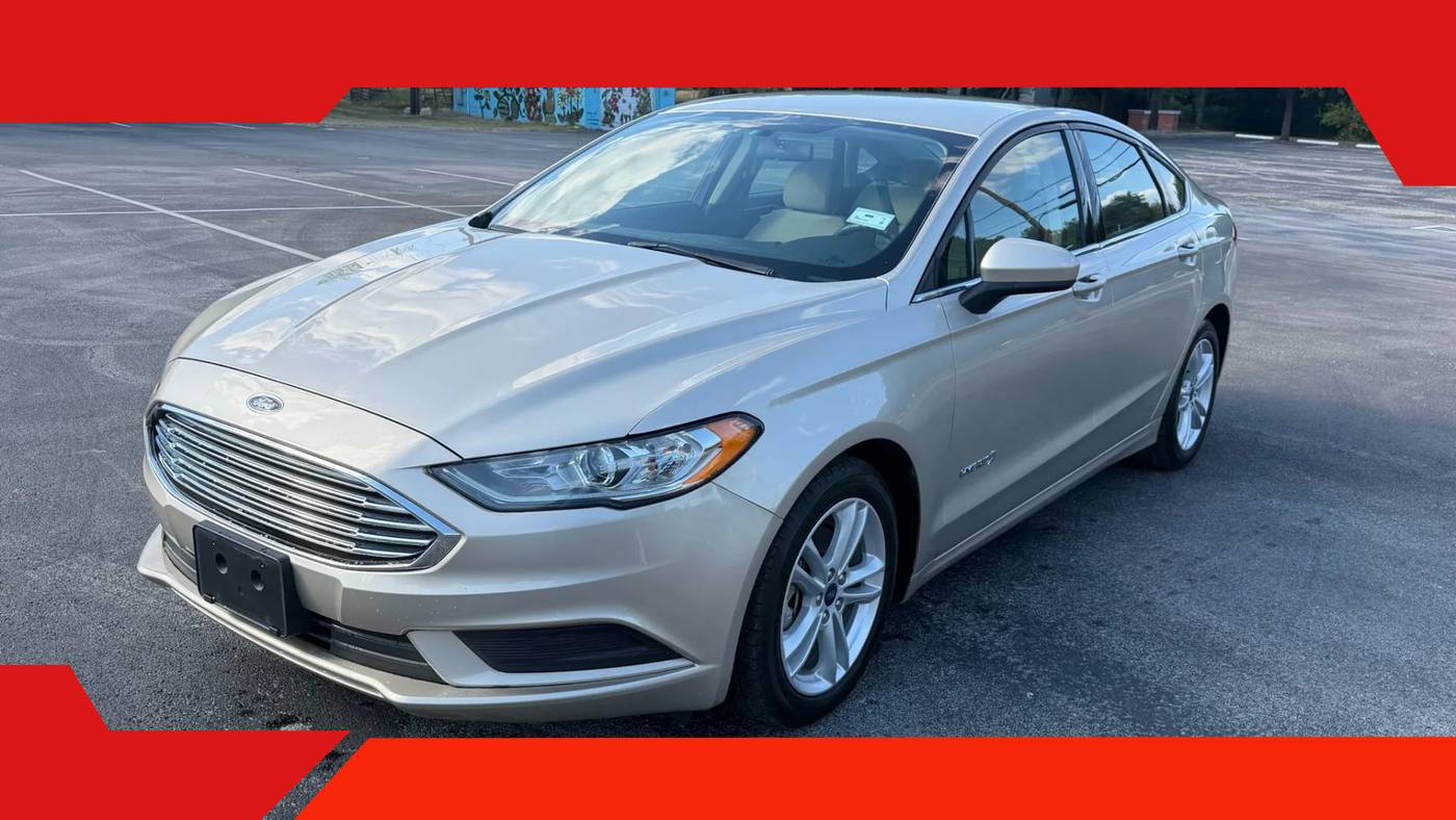 2018 Ford Fusion Hybrid S — Sedan — 8,440 mi — Arlington, TX