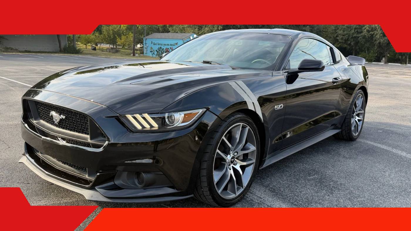 2015 Ford Mustang GT Premium — Coupe — 93,555 mi — Arlington, TX