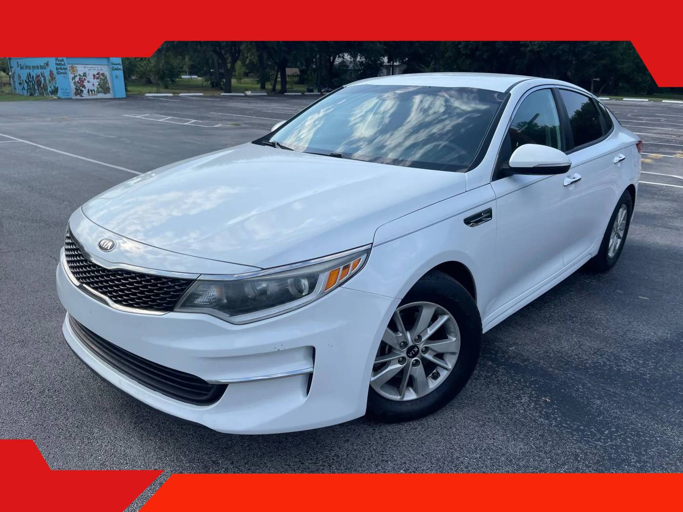 2018 Kia Optima LX — Sedan — 105,938 mi — Arlington, TX