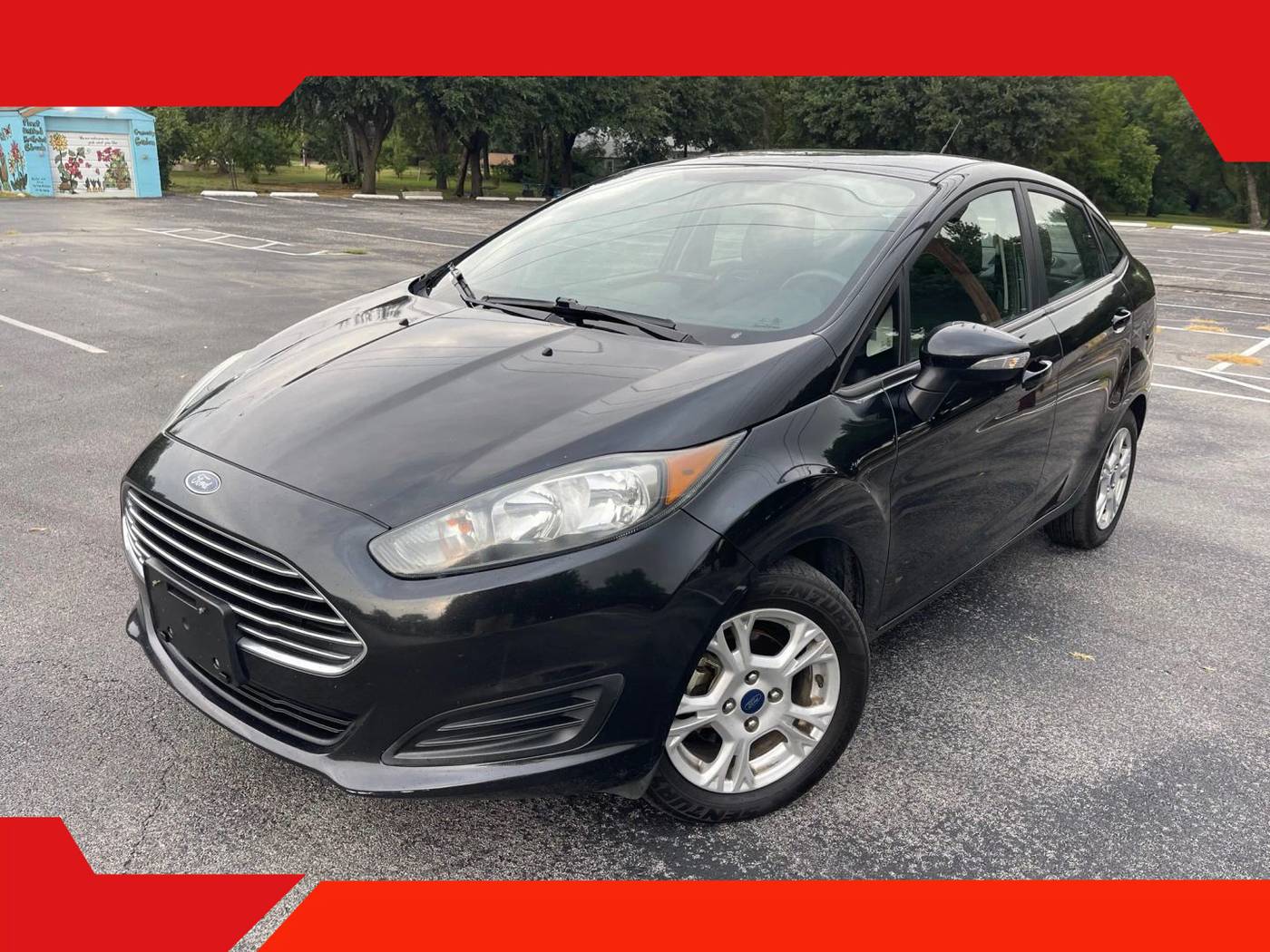 2015 Ford Fiesta SE — Sedan — 124,691 mi — Arlington, TX