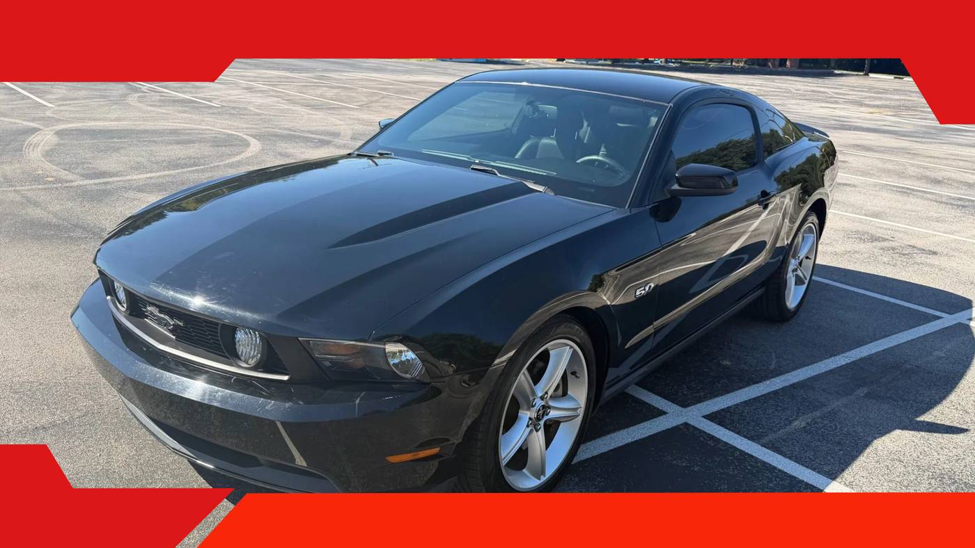 2012 Ford Mustang GT Premium — Coupe — 55,988 mi — Arlington, TX