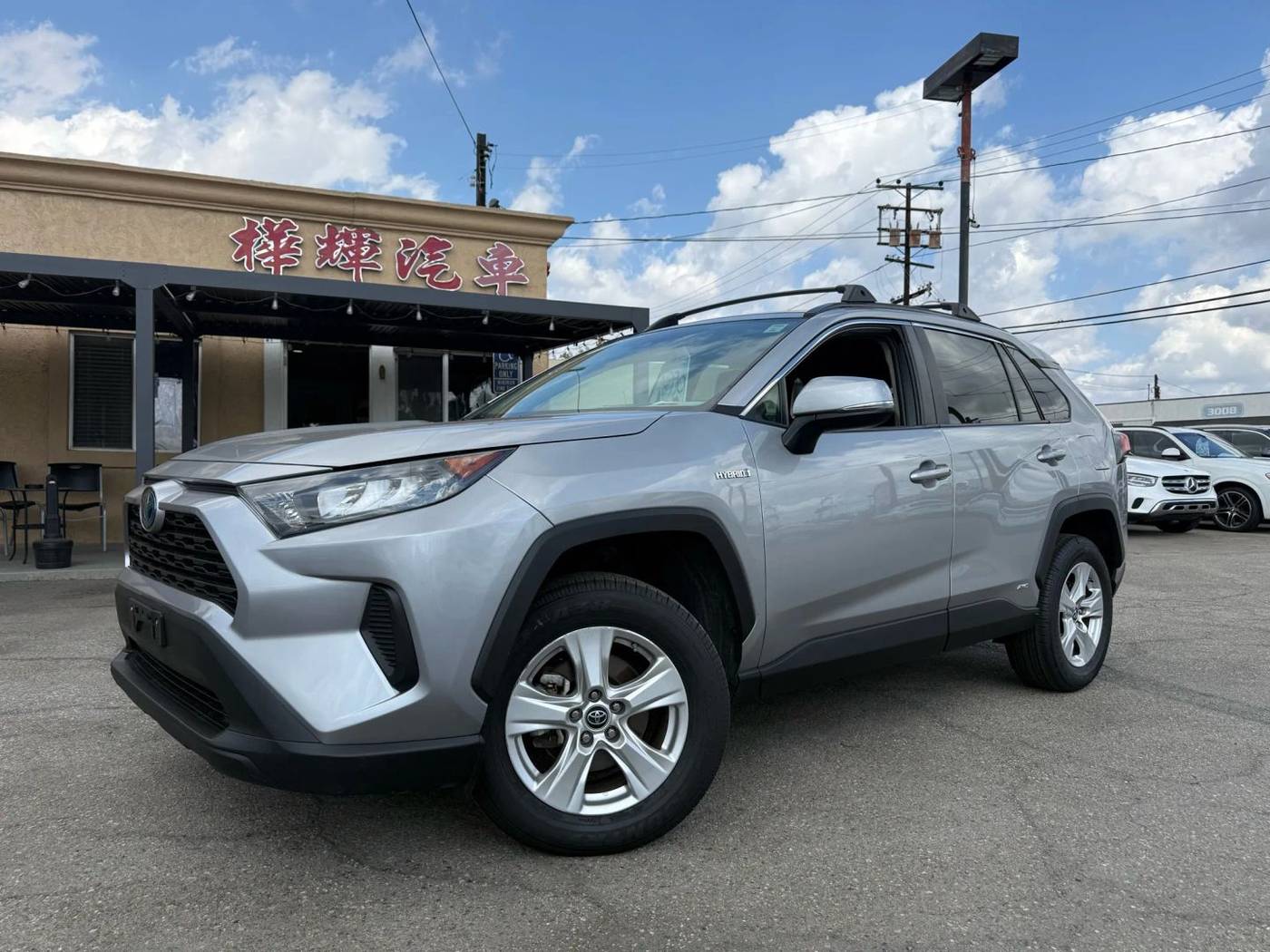 2020 Toyota RAV4 Hybrid LE — SUV — 109,718 mi — EL MONTE, CA