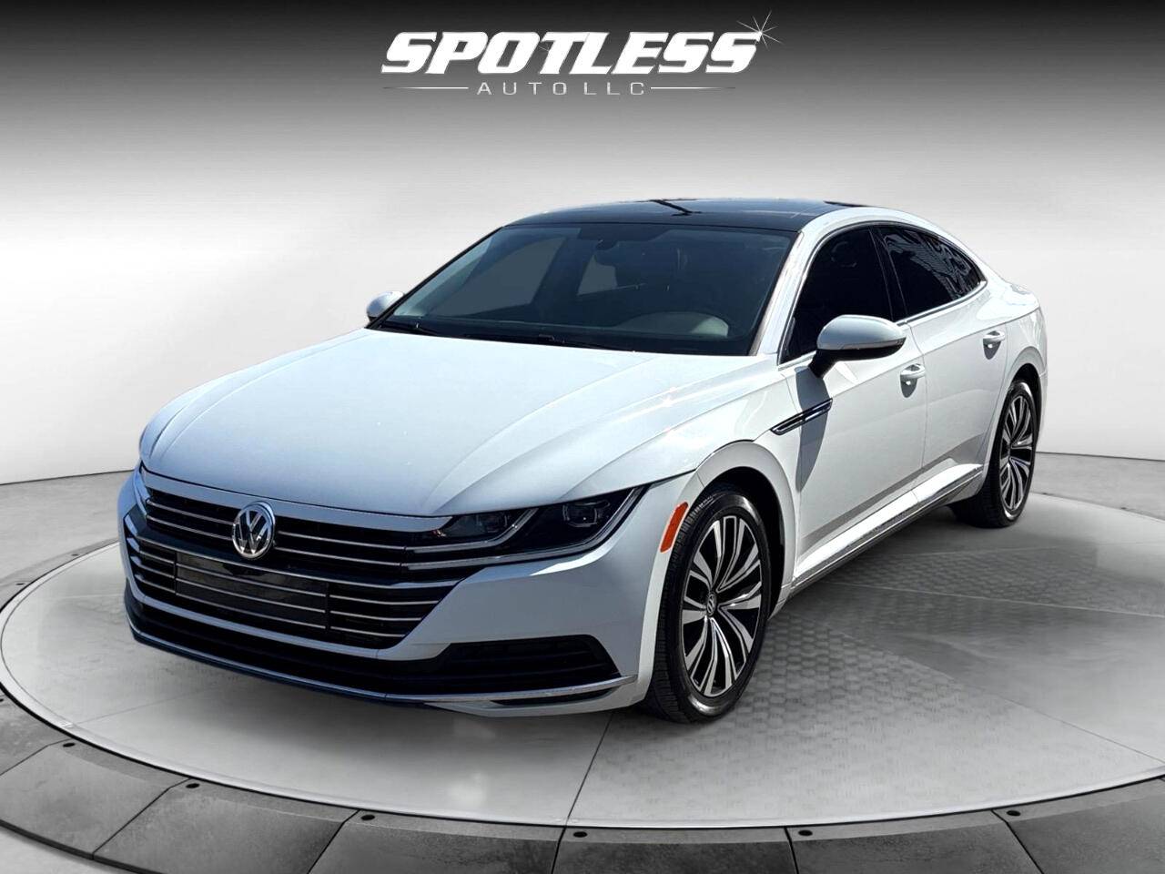 2020 Volkswagen Arteon SEL — Hatchback — 32,293 mi — San Antonio, TX