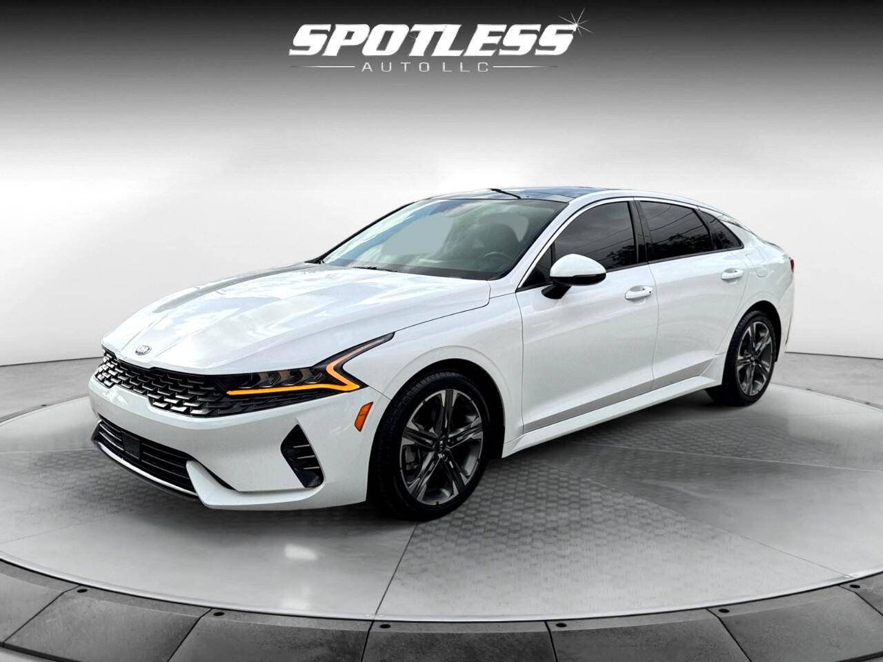 2021 Kia K5 EX — Sedan — 49,557 mi — San Antonio, TX