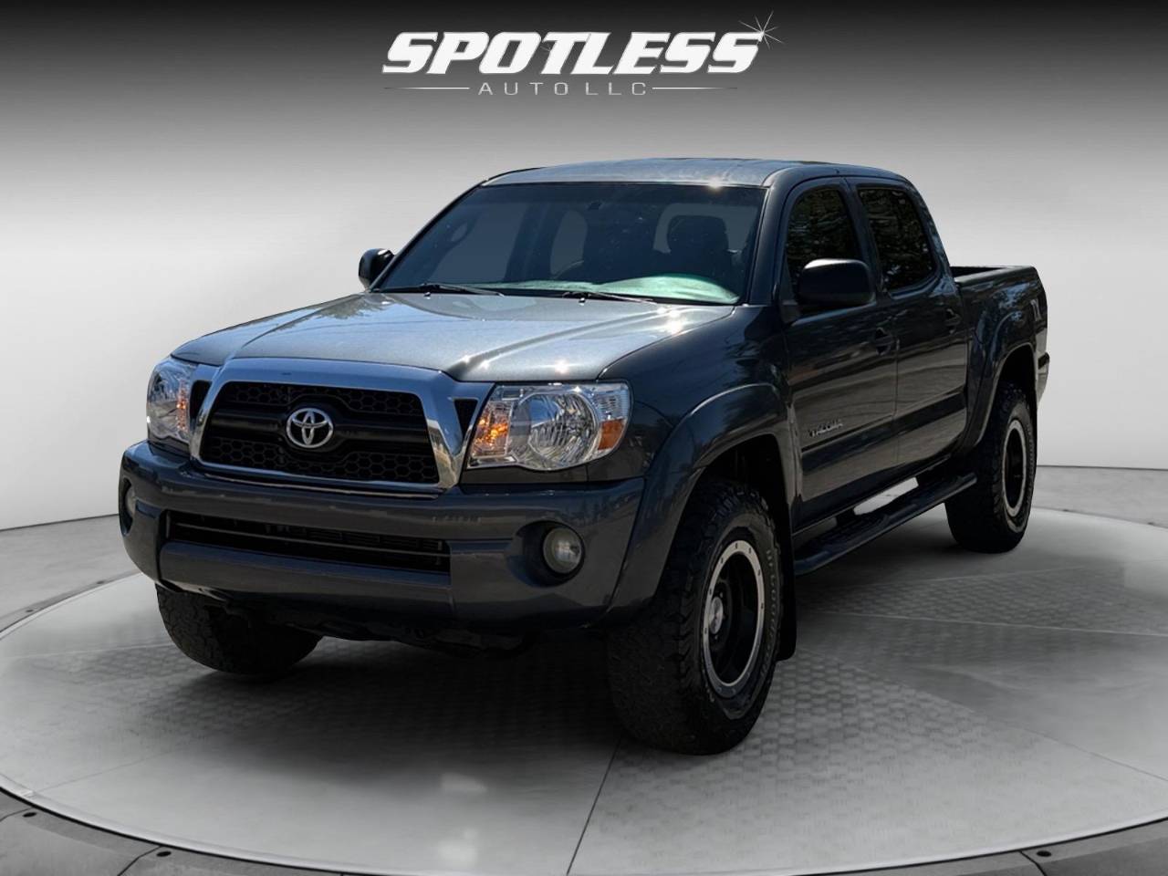2011 Toyota Tacoma PreRunner — Pickup Truck — 136,635 mi — San Antonio, TX