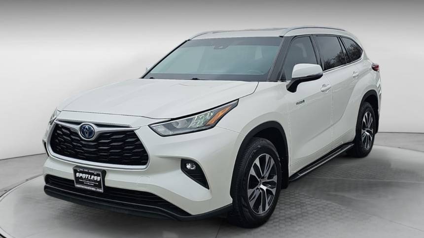 2020 Toyota Highlander Hybrid XLE — SUV — 72,597 mi — San Antonio, TX