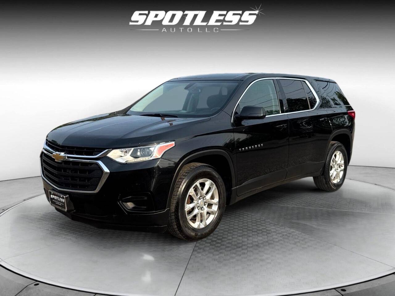 2020 Chevrolet Traverse LS — SUV — 121,520 mi — San Antonio, TX