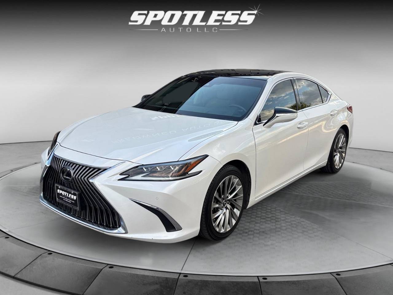 2019 Lexus ES ES 350 Luxury — Sedan — 92,876 mi — San Antonio, TX