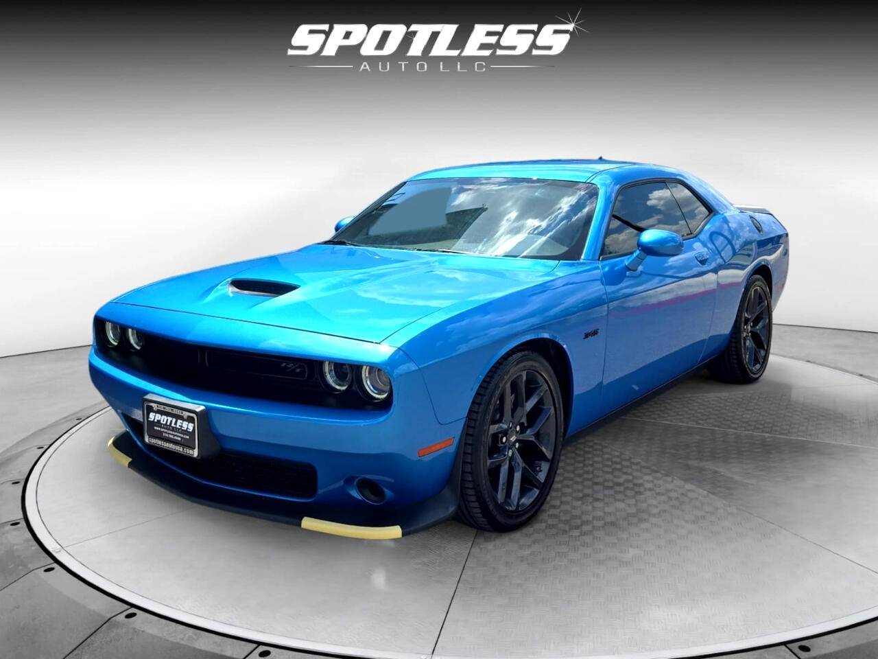 2023 Dodge Challenger R/T — Coupe — 16,007 mi — San Antonio, TX