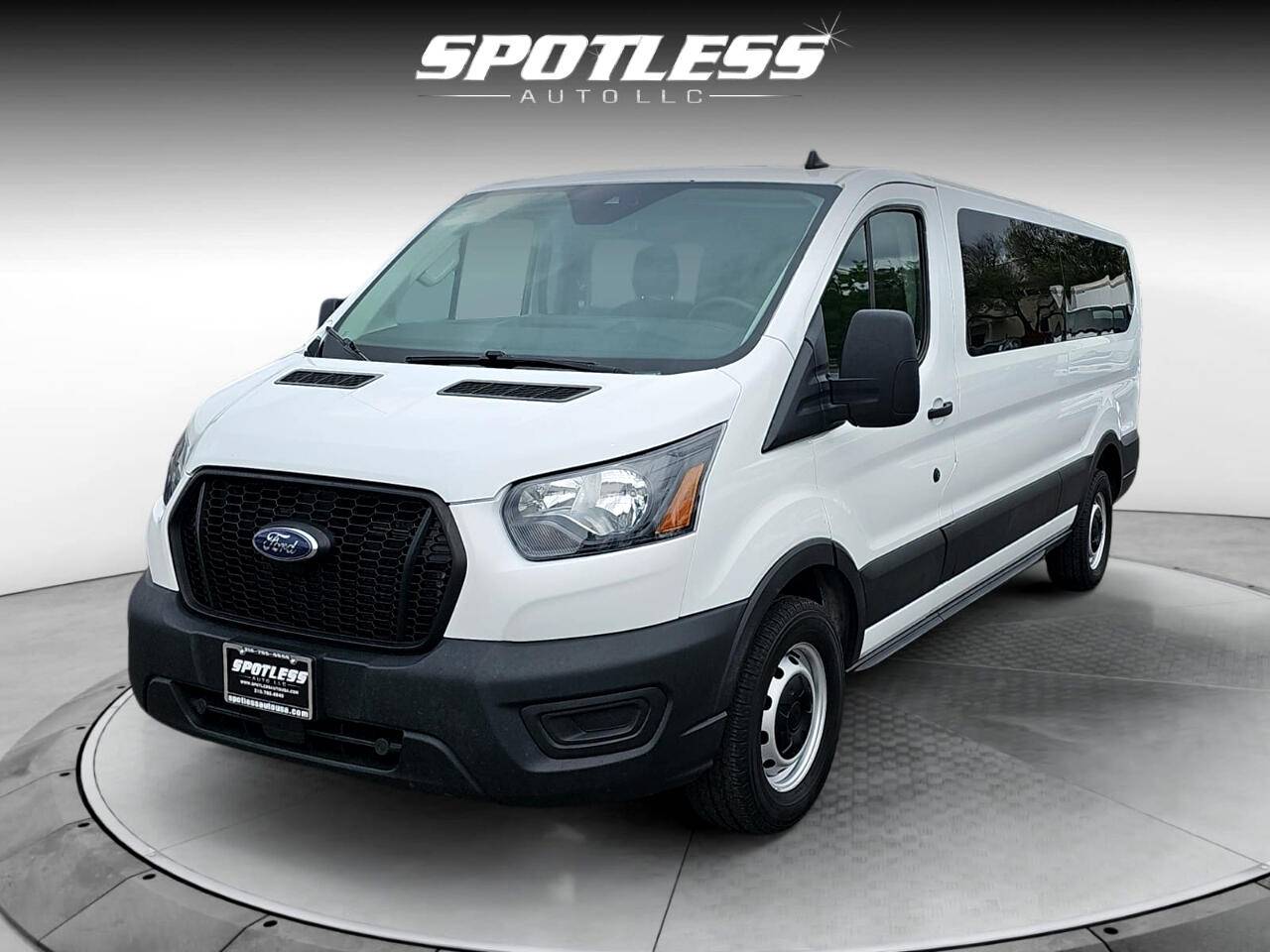 2021 Ford Transit Passenger Wagon T-350 XL — Passenger Van — 132,871 mi — San Antonio, TX