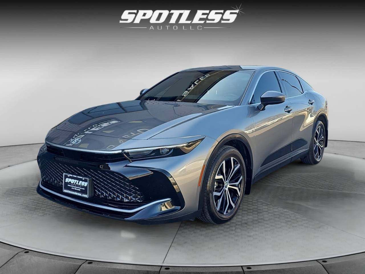 2023 Toyota Crown XLE — Sedan — 15,646 mi — San Antonio, TX