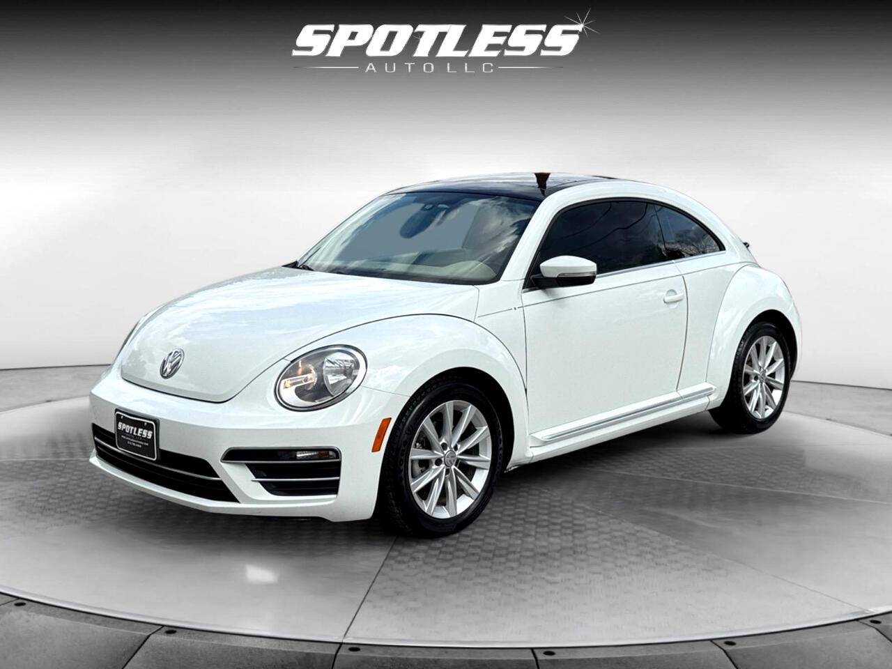 2018 Volkswagen Beetle SE — Coupe — 57,886 mi — San Antonio, TX