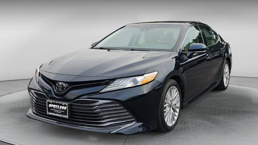2020 Toyota Camry XLE — Sedan — 72,923 mi — San Antonio, TX