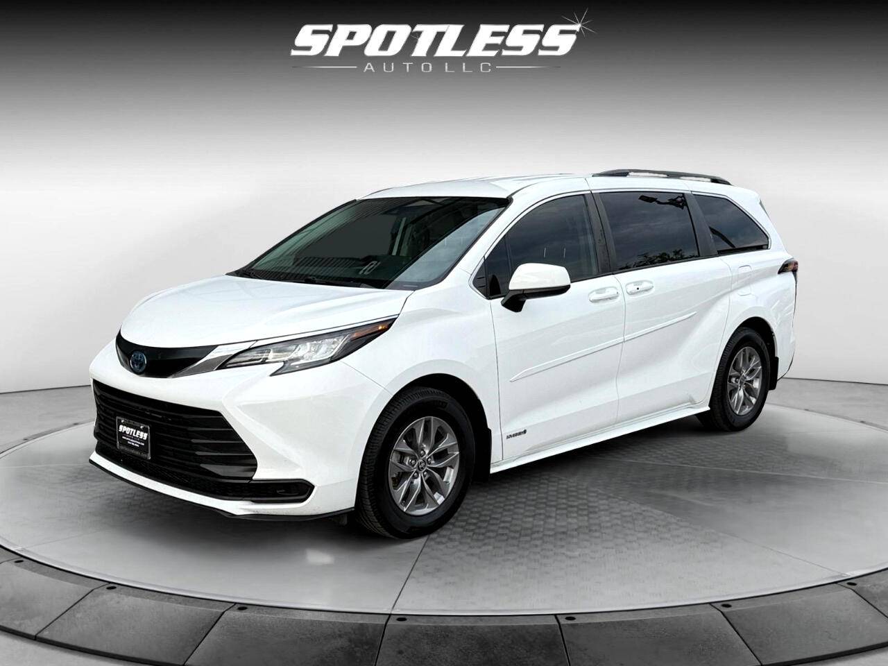 2021 Toyota Sienna LE — Minivan — 167,355 mi — San Antonio, TX